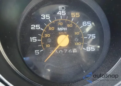 1986 GMC Suburban K1500 z USA, uszkodzony, nr VIN 1G5EK16L4GF503827